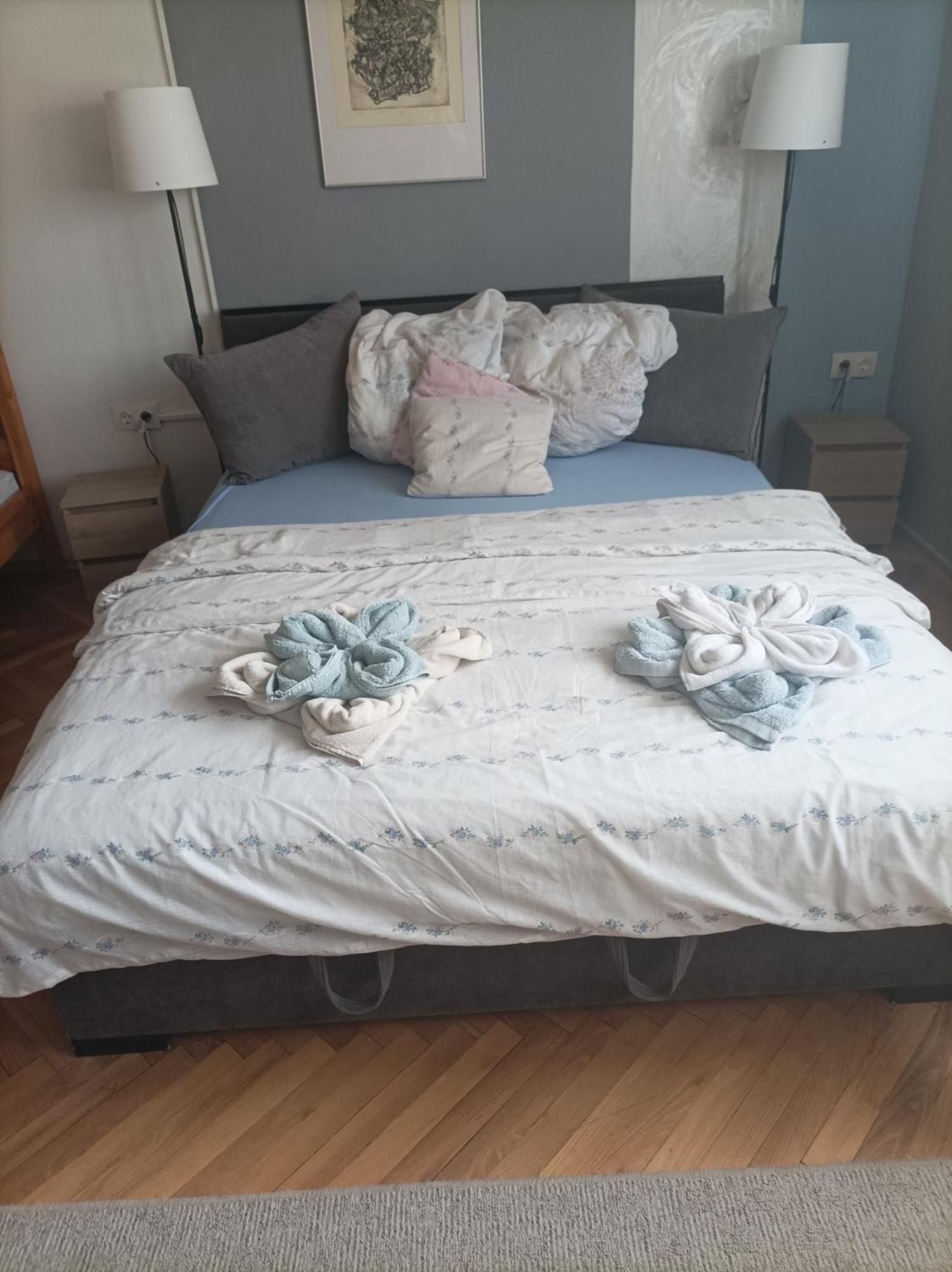 Csilla Apartman Balogunyom Exterior foto